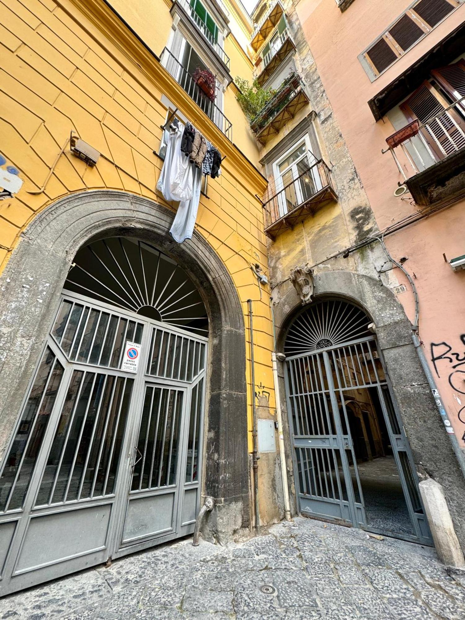 Apartmán Carlito'S House- Un'Intera Casa Al Centro Storico Neapol Exteriér fotografie